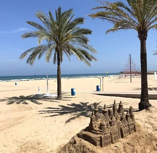 Lovely Family Apartment 2 Min. From The Beach
