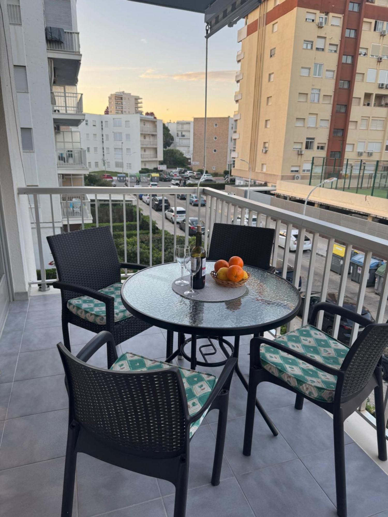 Lovely Family 2 Min. From The Apartment Playa de Gandia