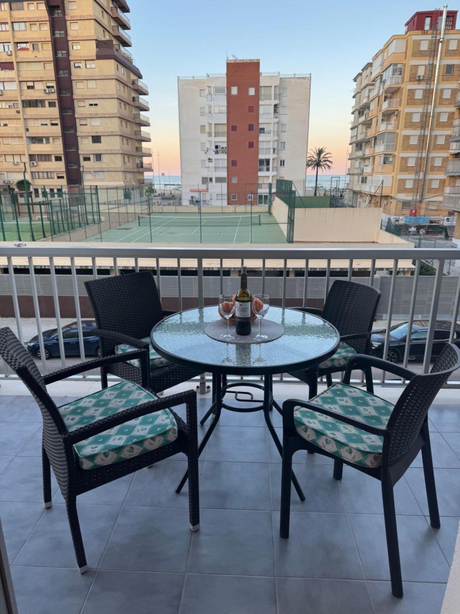 Lovely Family 2 Min. From The * Playa de Gandia